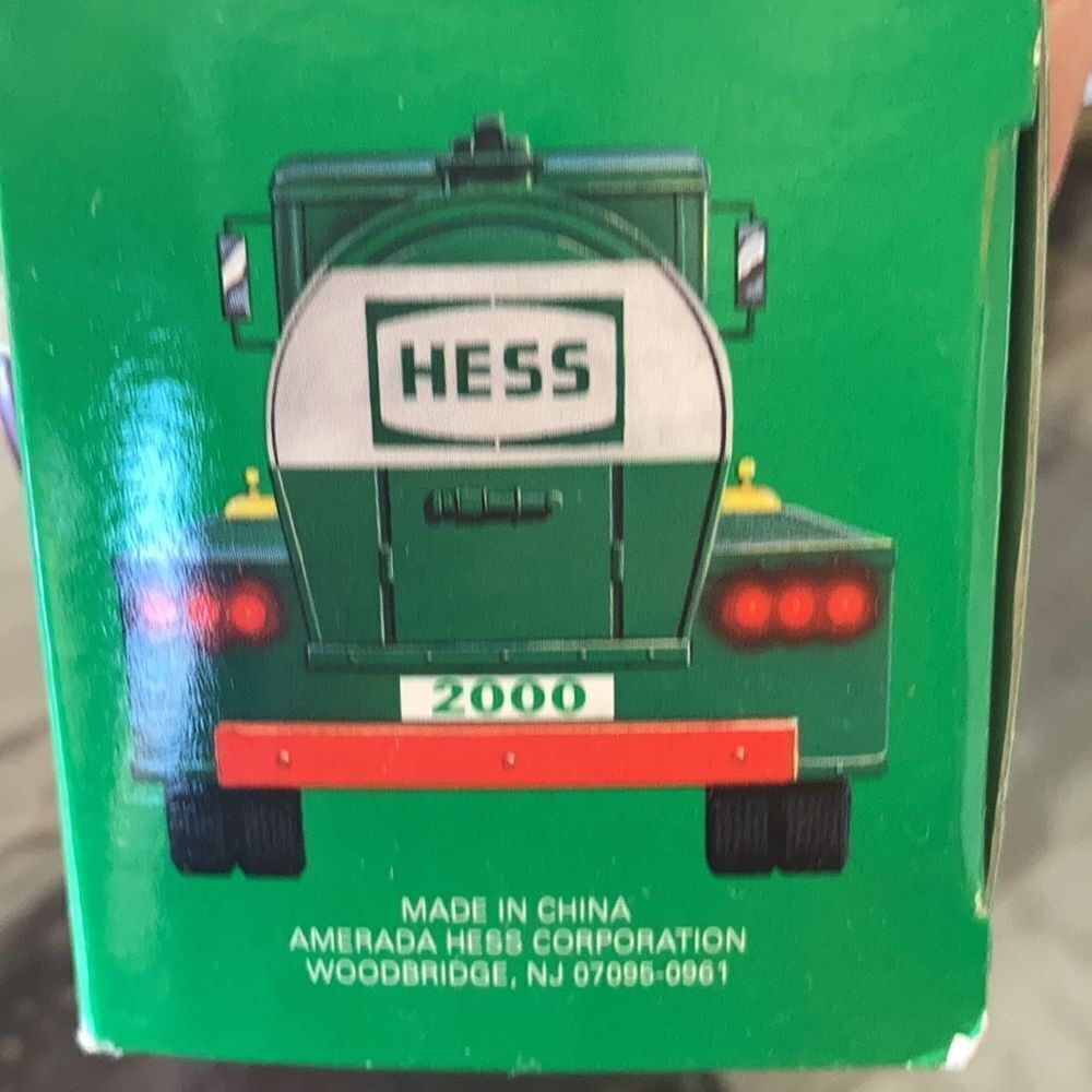 2000 Miniature Hess First Truck New Vintage NIB - Picture 3 of 7